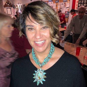 Meet your Posher, Lisa